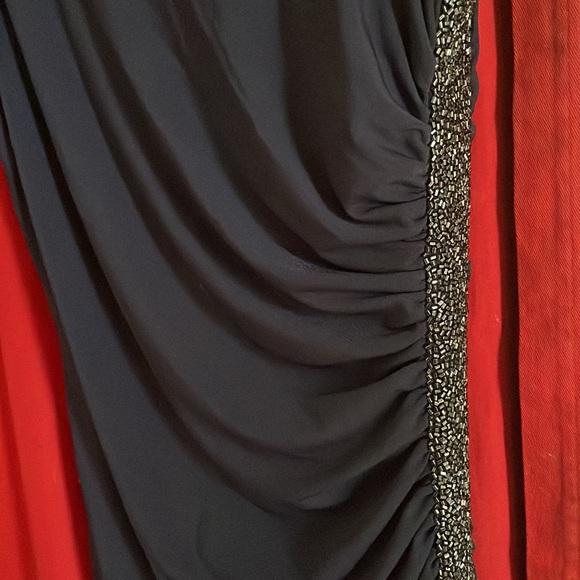 Laundry By Shelly Segal Navy Blue Evening Gown - Picture 4 of 6